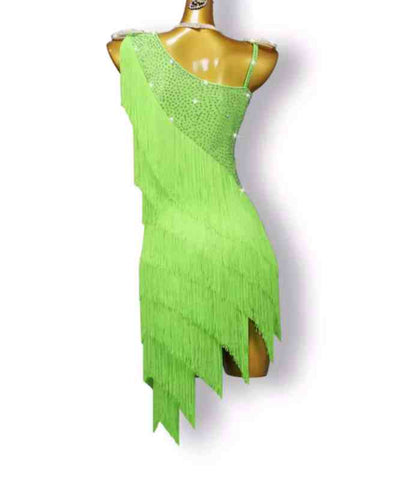 Women Girls One Shoulder Slant Neck Latin Dance Fringed Dresses for Women Girls Neon Green Salsa Latin Chacha Rumba Tassels Contest Dance Costumes