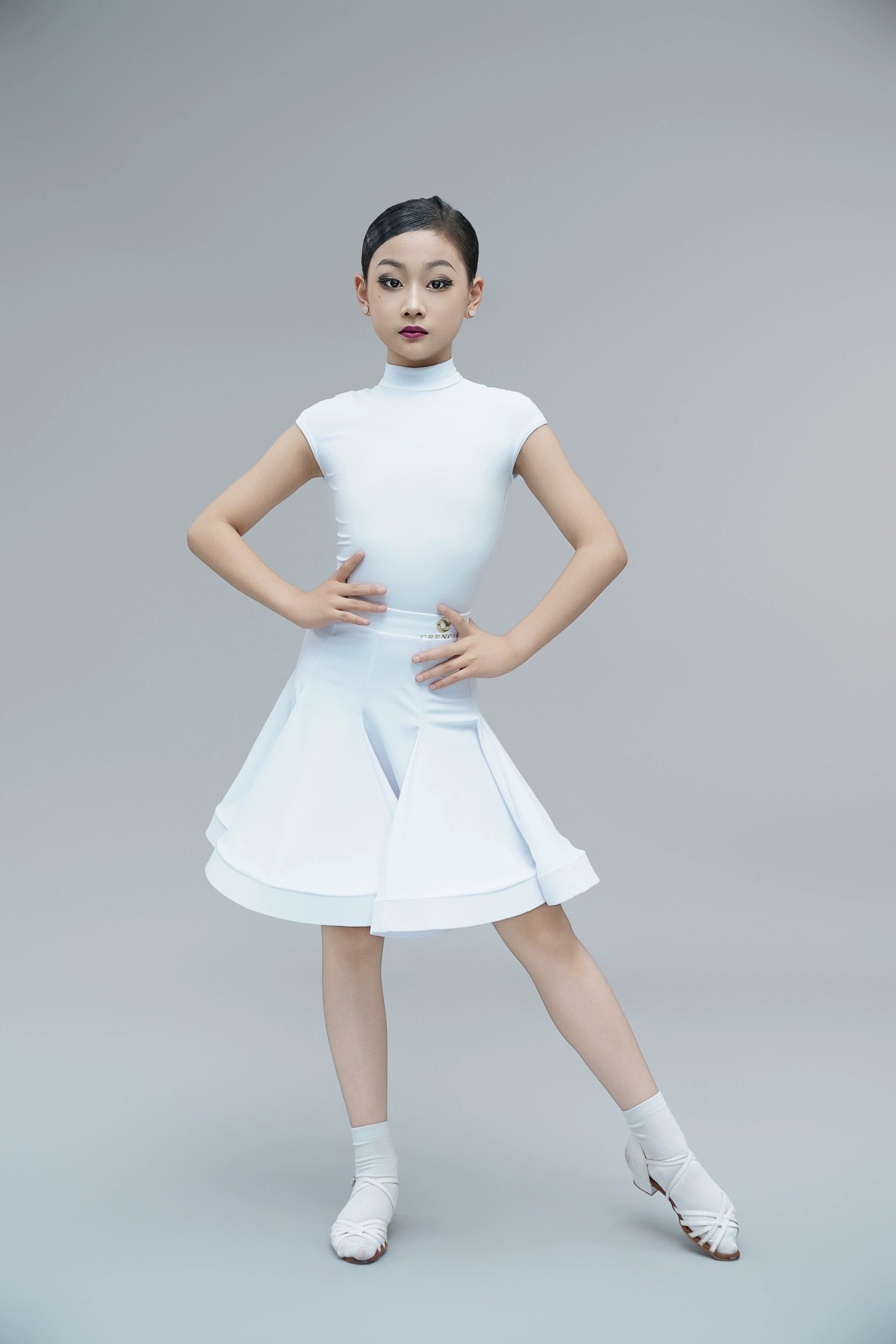 Children's Latin dance dresses for girls kids blue purple white turtleneck latin ballroom salsa competition outfits short sleeve fishbone skirt