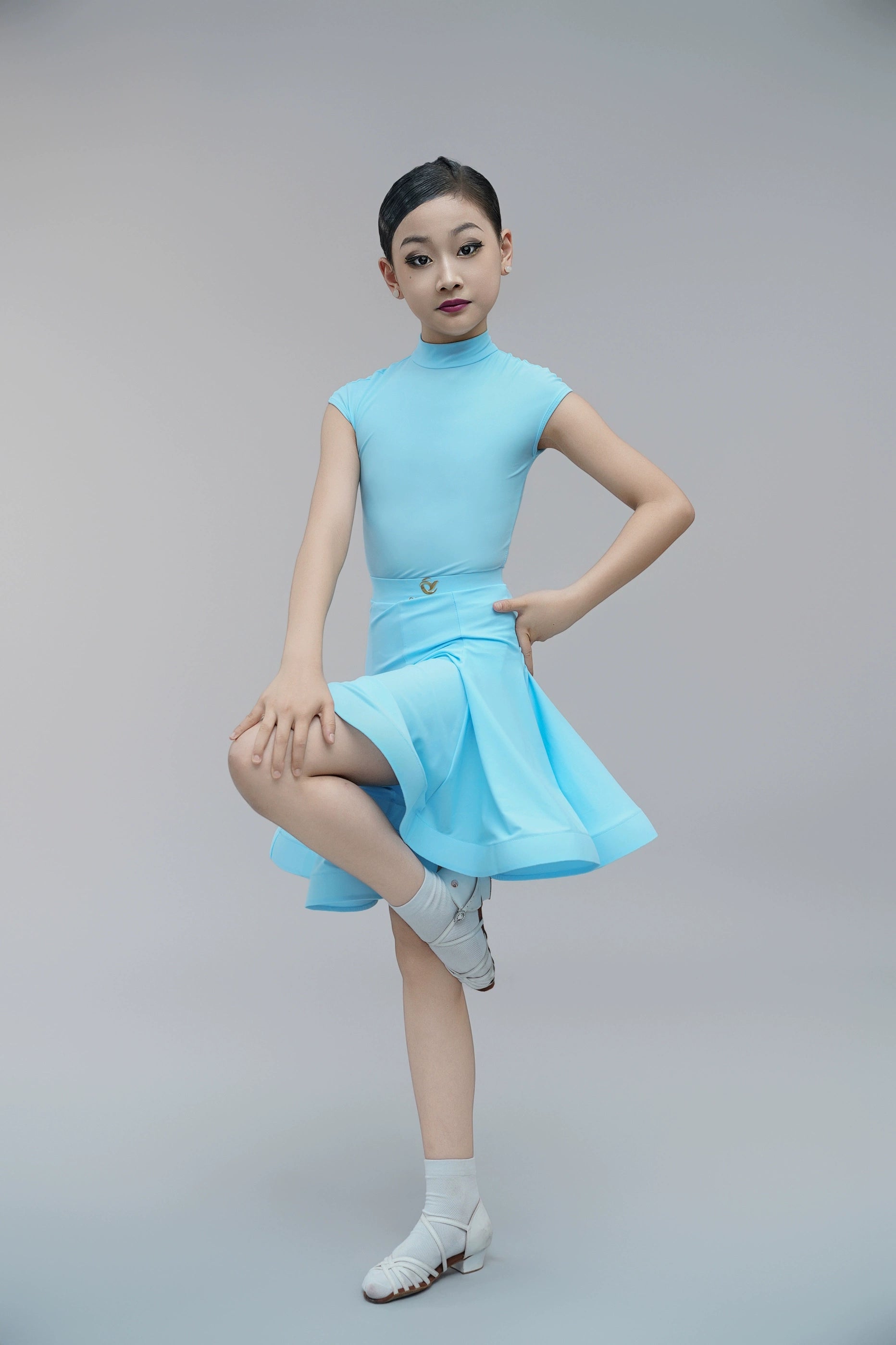 Children's Latin dance dresses for girls kids blue purple white turtleneck latin ballroom salsa competition outfits short sleeve fishbone skirt