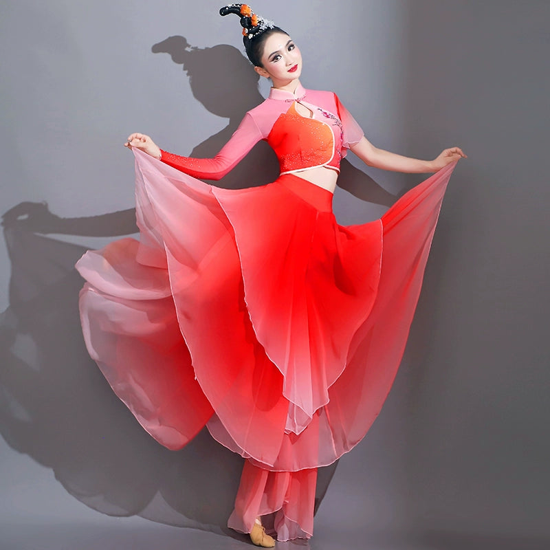 Red gradient chinese folk Classical dance costumes women Festival traditional umbrella fan yangge dance petals dresses